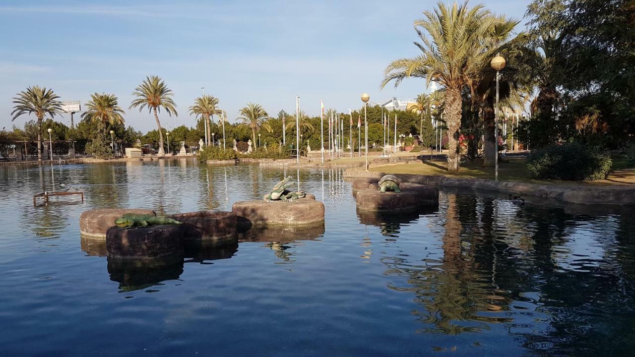Apartamento Torrevieja Buitenkant foto